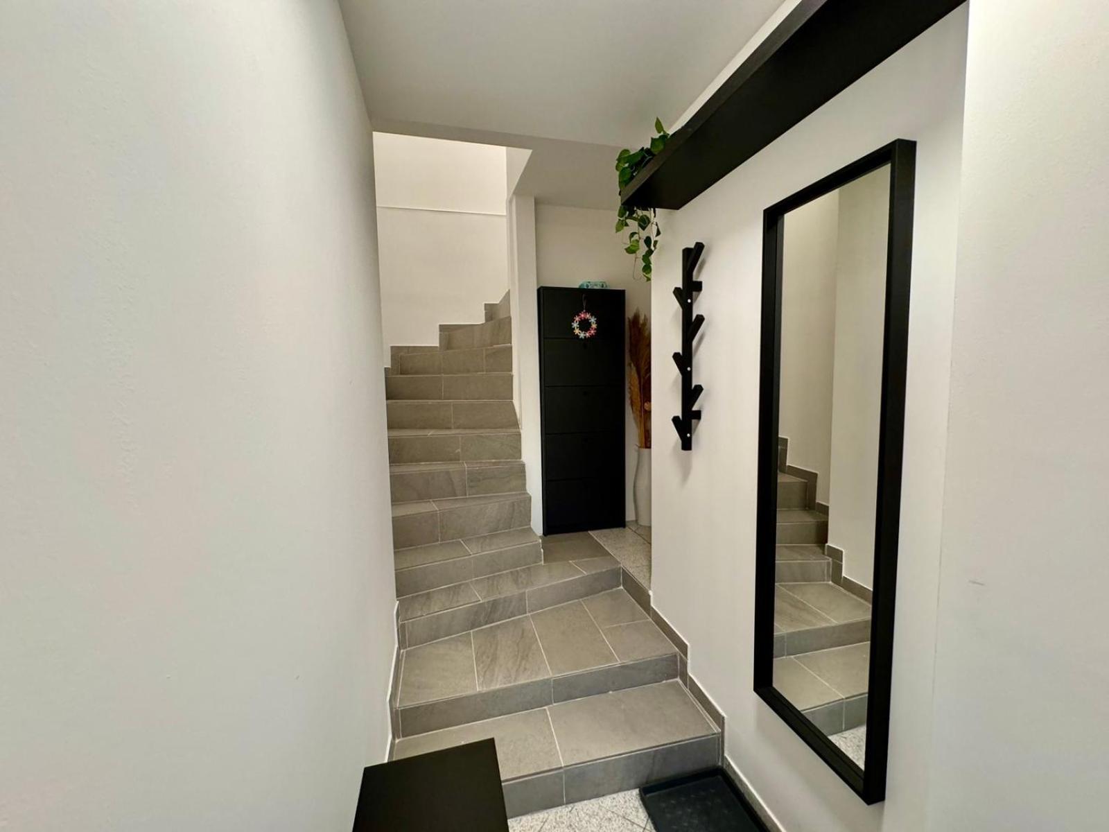 Aria Apartment Mosnje Eksteriør billede